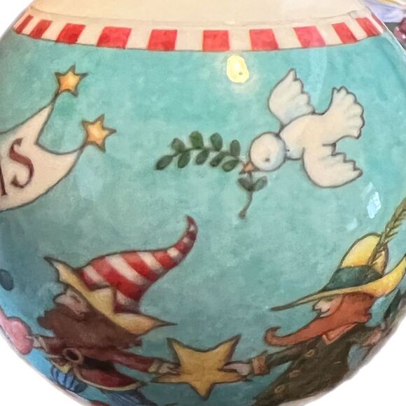 Hallmark Vintage Mary Engelbreit Keepsake Ornament. 1991. Glass. Original Box! - Picture 2 of 10